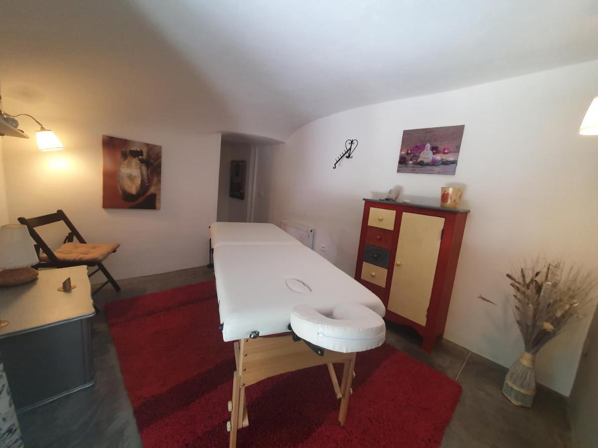 Le Temps Des Pauses Otel Viviers Dış mekan fotoğraf